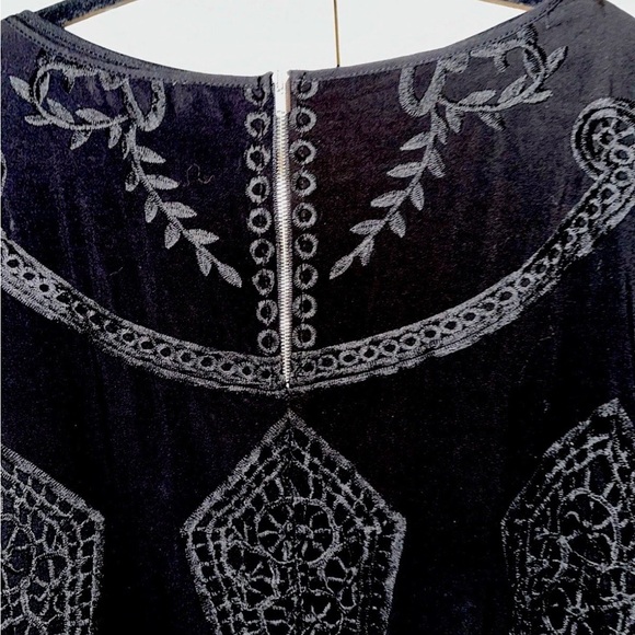 Soft Surroundings Black Lace Blouse - Picture 2 of 4